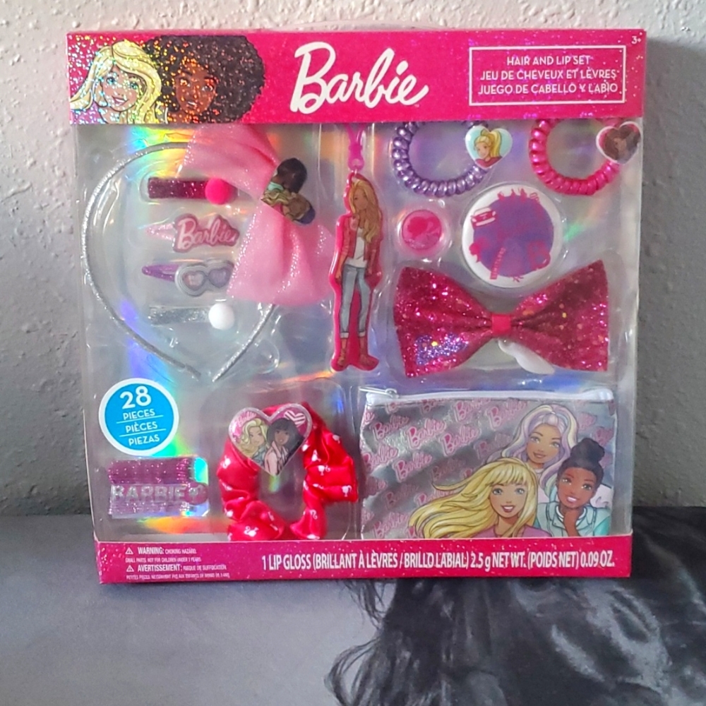 Barbie hair and lip set (28 pieces)